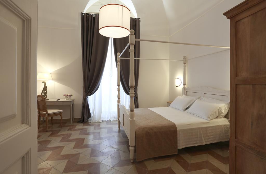 Santa Marta Suites & Apartments Lecce Kamer foto