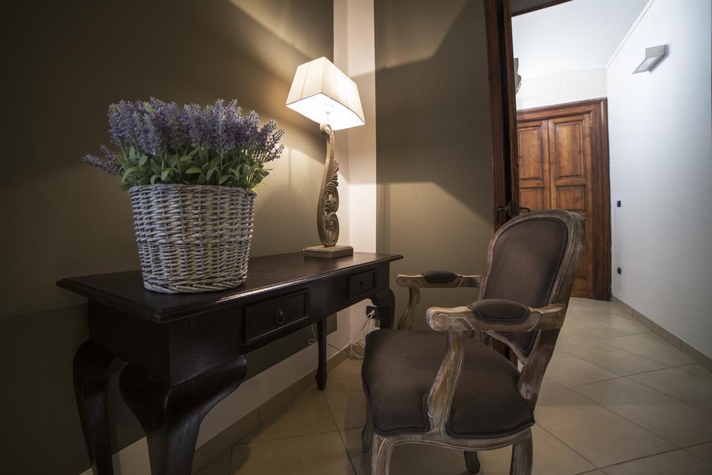 Santa Marta Suites & Apartments Lecce Kamer foto
