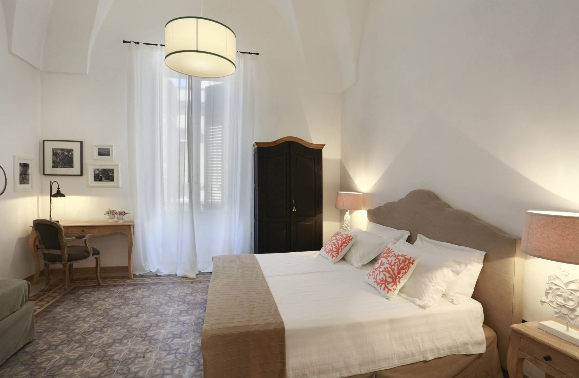 Santa Marta Suites & Apartments Lecce Buitenkant foto